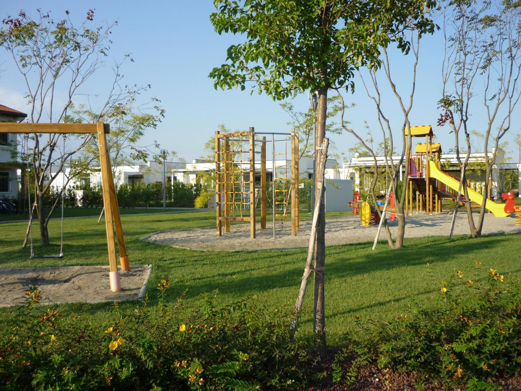 Villaggio A Mare Caorle Bagian luar foto